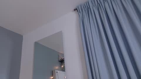 L I L I T H  online show from December 15, 11:37 am