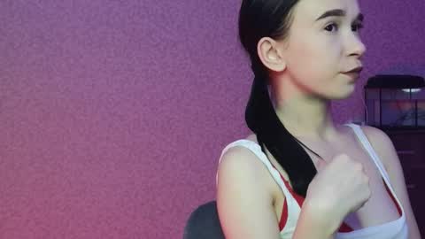 lilithstrangfor online show from April 14, 9:15 pm