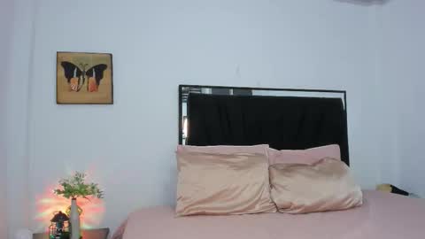 Lilith online show from November 22, 6:38 am