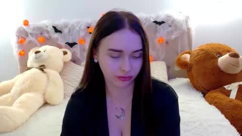 lilliana_moon online show from November 4, 11:15 am