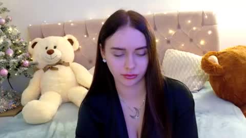 lilliana_moon online show from December 19, 10:40 am