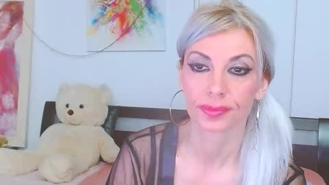 Lara online show from March 26, 11:28 pm