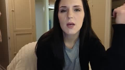 lilly_adams88 online show from January 17, 1:02 am