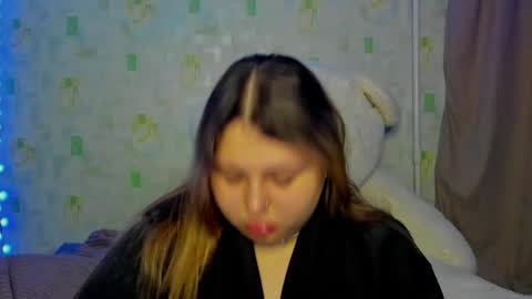 lillyhaigh online show from June 4, 6:12 pm
