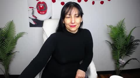 lilugrants online show from February 18, 8:19 pm