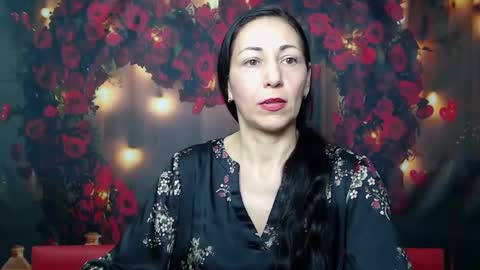 lilugrants online show from February 3, 7:07 am