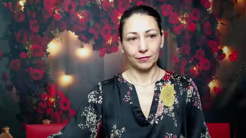 lilugrants online show from February 20, 7:08 pm