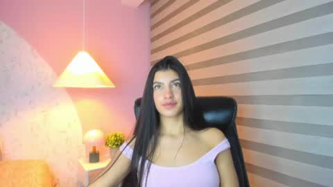  Lily  online show from June 12, 10:18 pm