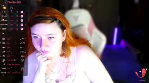 Alice online show from December 21, 6:34 pm