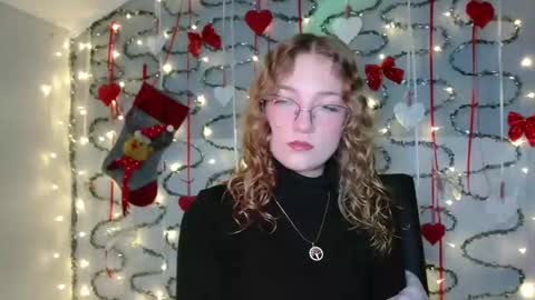 small lily online show from January 10, 5:23 am