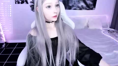 Lily online show from October 30, 1:08 am