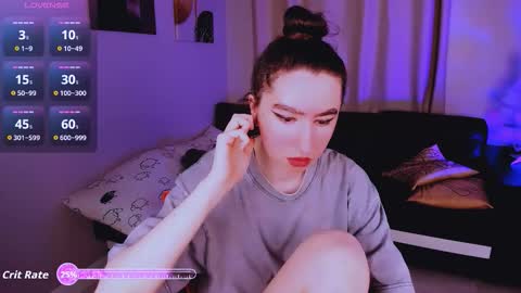 LILY online show from December 21, 11:25 am