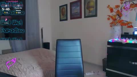 Lilya online show from November 7, 6:02 pm