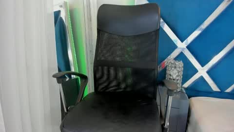 Sweetie Lily online show from March 10, 1:48 pm