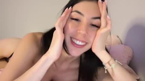 lilylustxoxo online show from November 3, 4:27 am