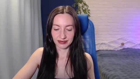 Lily online show from October 10, 5:56 am