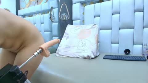 Im Lily  online show from October 13, 6:21 pm