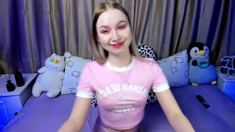 Snapshot of lilystarlight chatting on January 25, 3:51 am Lilian online show from January 25, 3:51 am