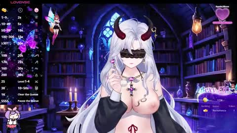 lilyt_nova online show from January 15, 5:30 pm