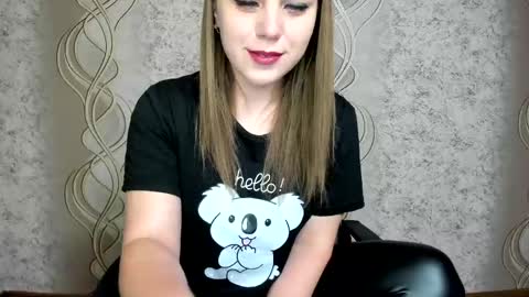    online show from June 4, 8:52 am