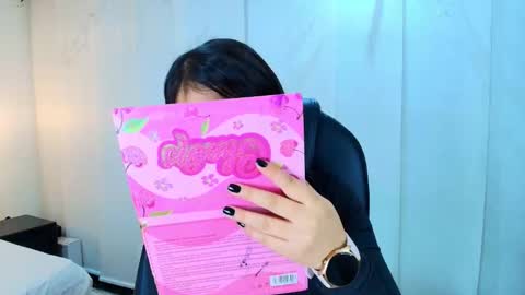  Lina Bedoya  online show from December 1, 11:36 am