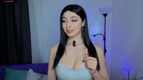 Lina online show from March 17, 3:16 pm