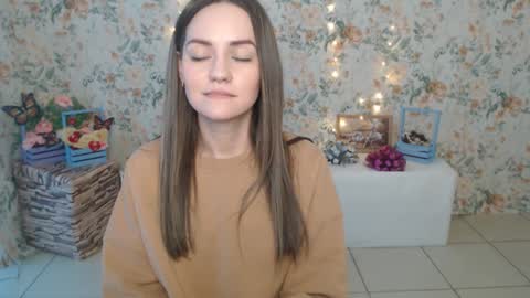 Lina online show from February 7, 7:07 am