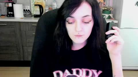 Lina 3  1715622743 online show from March 11, 7:46 am