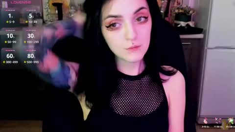 Lina 3  1715622743 online show from March 5, 8:10 am