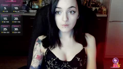 Lina 3  1715622743 online show from January 30, 8:11 am