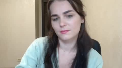 Linda online show from November 12, 7:56 pm