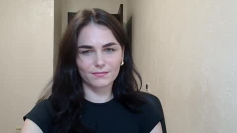 Linda online show from November 13, 7:57 pm