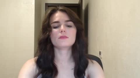 Linda online show from February 3, 7:07 pm