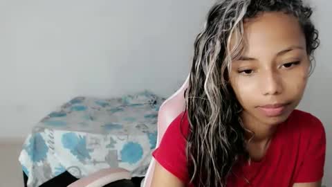 linda brown  online show from April 15, 12:49 pm