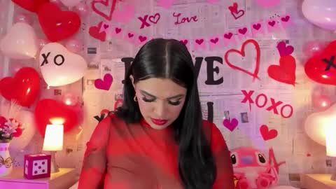 Linda Fosterr online show from February 13, 8:43 pm