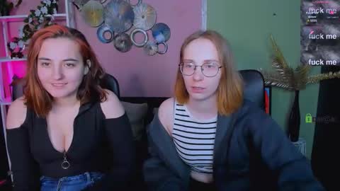 LiLi online show from January 18, 8:49 pm