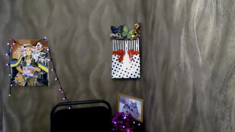 Linda online show from December 16, 2:45 pm