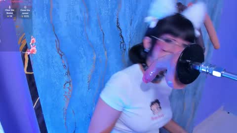 linda_sofi__ online show from February 14, 9:17 pm