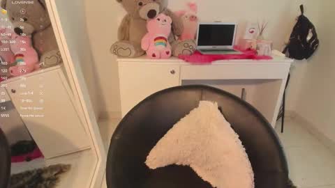 linda miller online show from October 24, 7:48 am