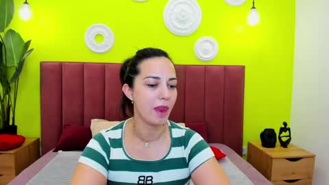 Linda online show from June 1, 1:18 am