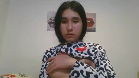 lindra0956 online show from January 9, 1:50 am