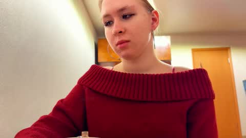 Rose online show from February 12, 8:32 pm