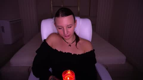 Lia online show from November 26, 10:11 pm