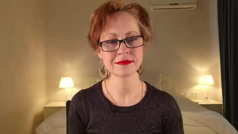 Liora Weiss online show from March 27, 8:26 am