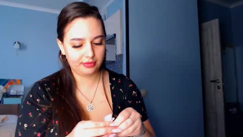 lisa_lady_golden online show from October 18, 9:34 am