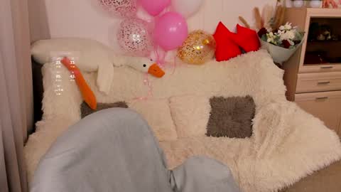 Lisa Moore online show from April 7, 8:33 pm