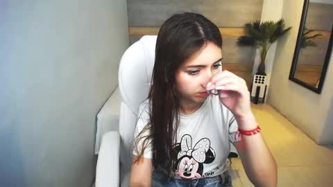 Liseth Fox online show from December 15, 1:54 pm