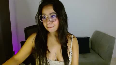  Liss  online show from January 18, 5:59 am