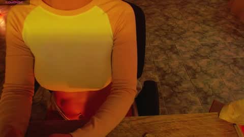 Liss online show from December 3, 3:36 pm