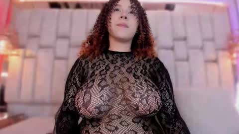 lissyconan online show from December 15, 9:20 pm